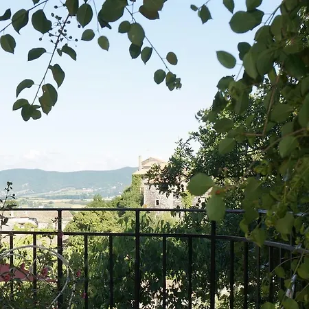 D'hotes - Vallon De Bed and breakfast